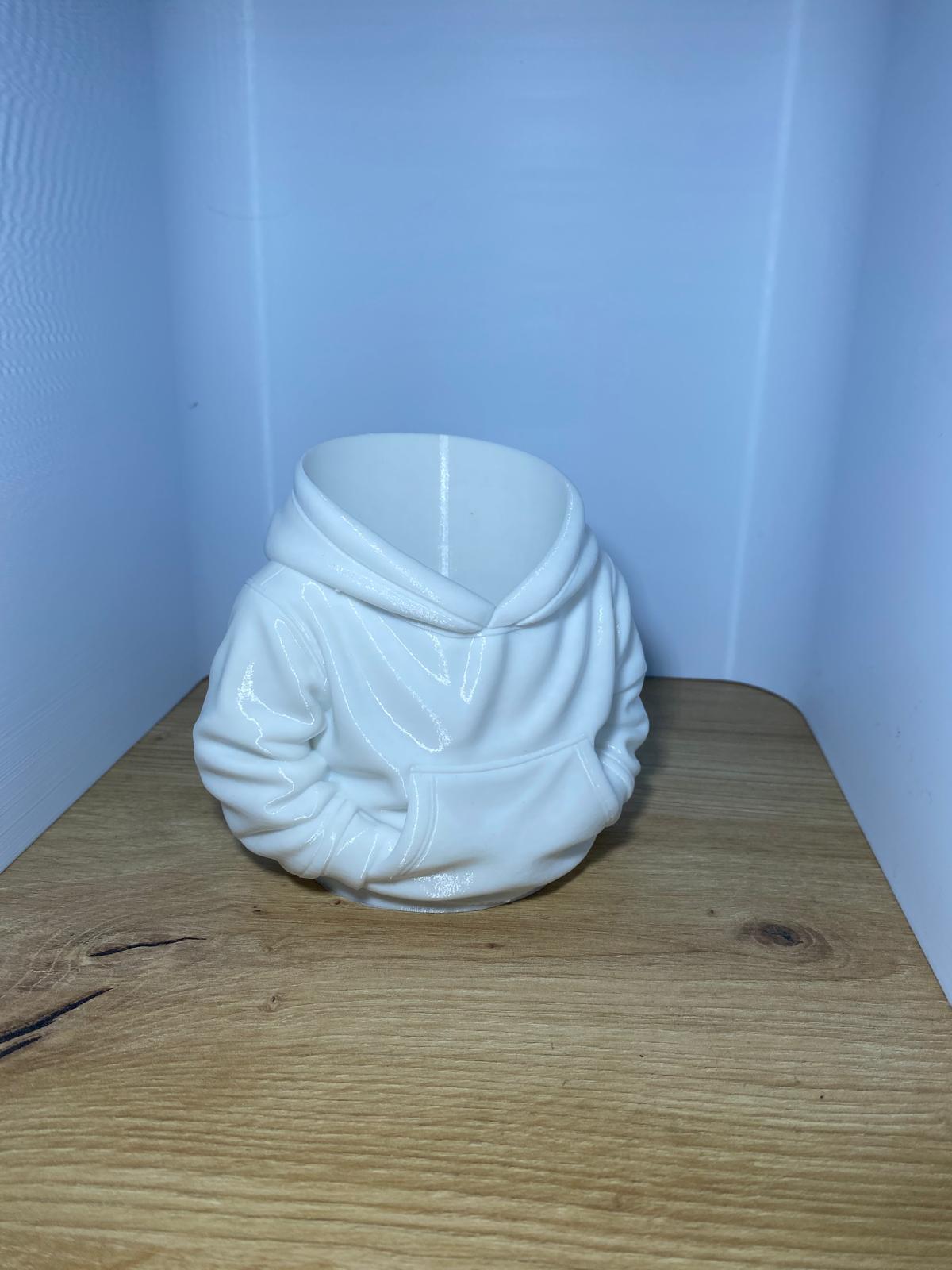 3D‑gedruckter Behälter in Hoodie‑Optik